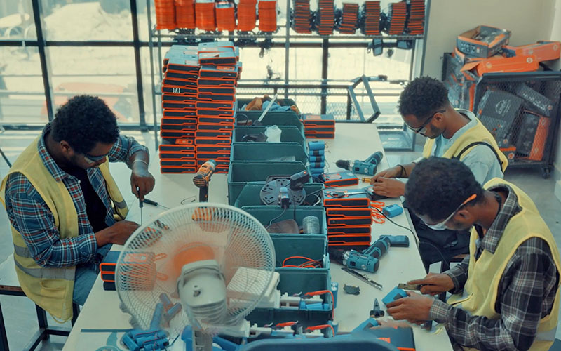 Inter Ethiopia technicians at work